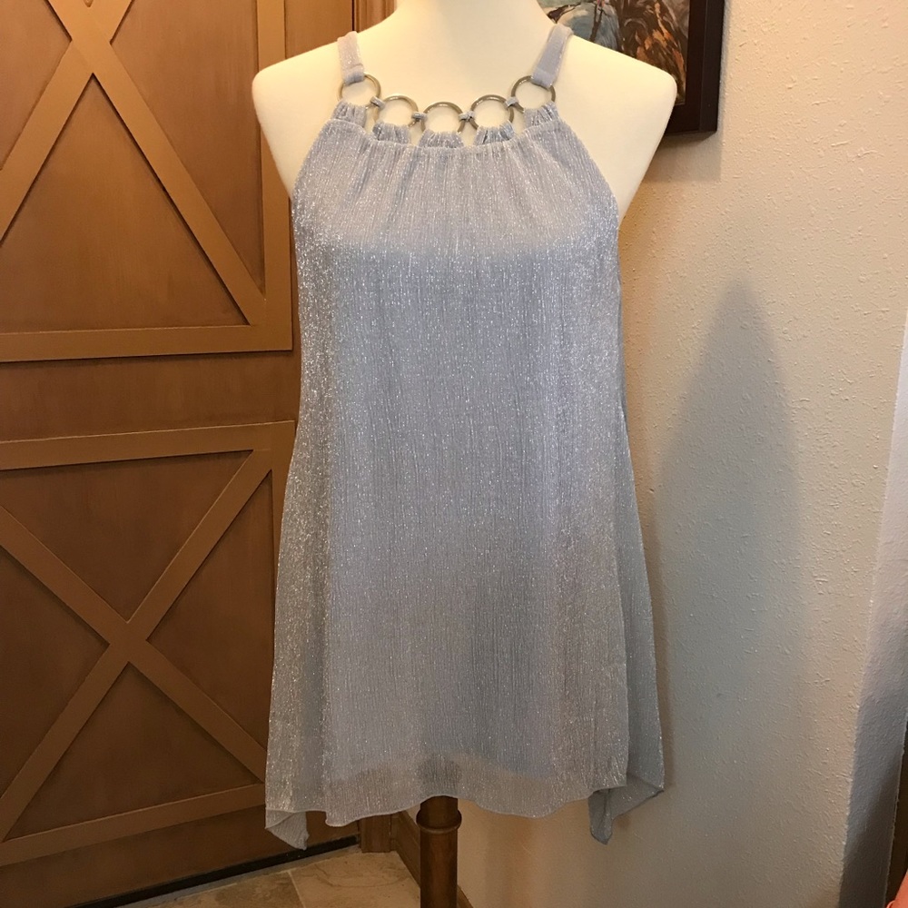 Alfani silver sleeveless knit shirt size medium